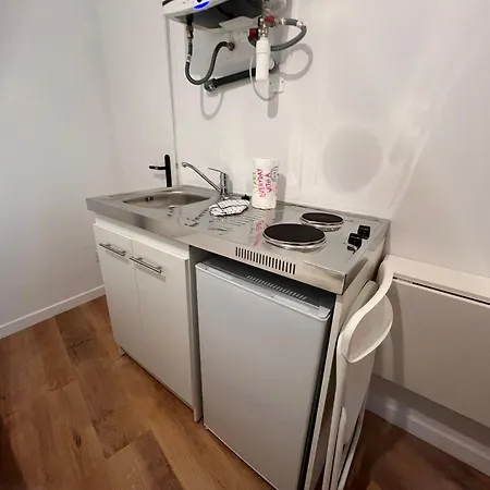 Mookaite Apartment